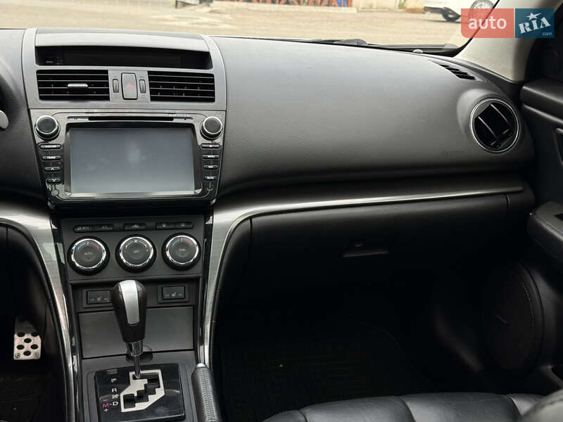 Седан Mazda 6 2011 в Запорожье