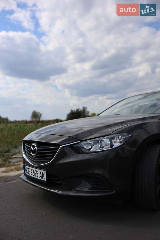 Седан Mazda 6 2016 в Днепре