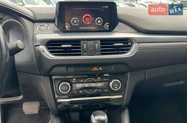 Седан Mazda 6 2017 в 