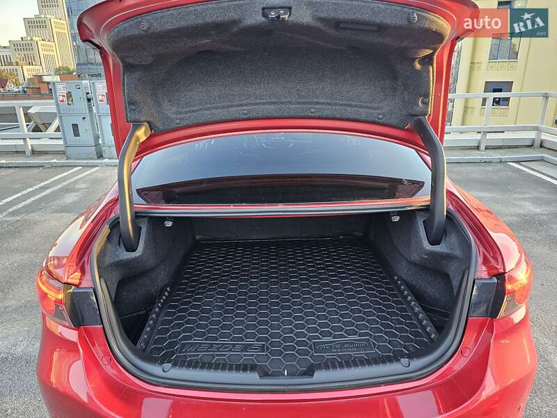 Седан Mazda 6 2018 в Дніпрі