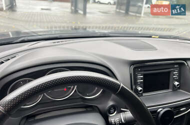 Седан Mazda 6 2013 в 