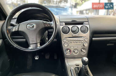 Седан Mazda 6 2002 в 