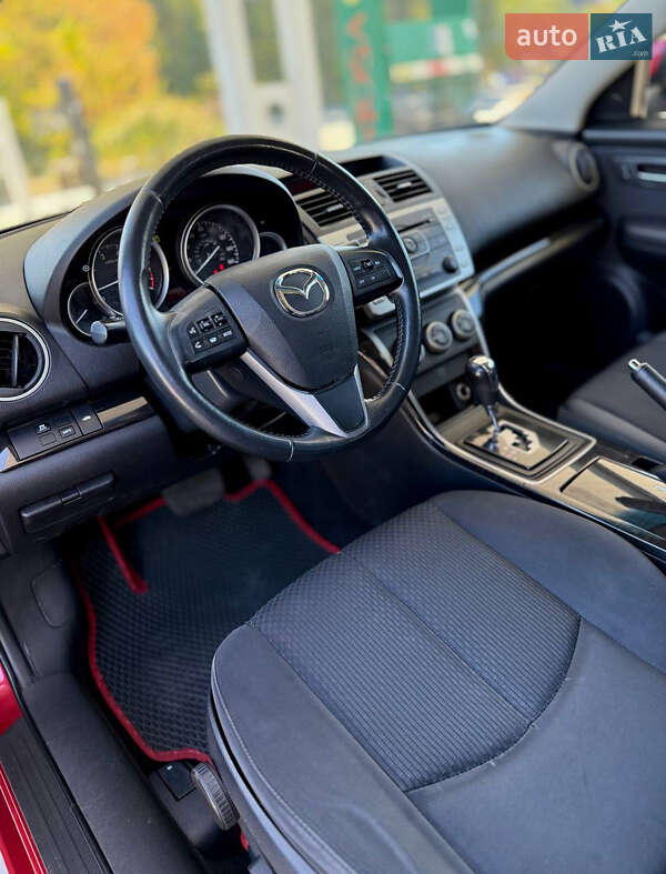 Седан Mazda 6 2012 в Днепре