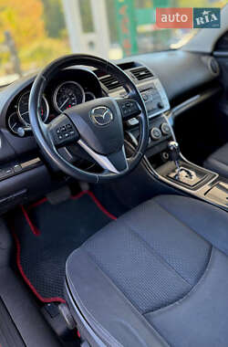 Седан Mazda 6 2012 в 
