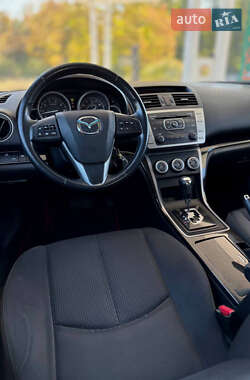 Седан Mazda 6 2012 в 