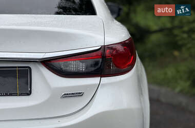 Седан Mazda 6 2014 в 