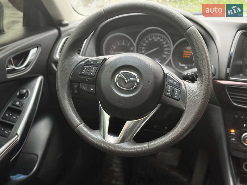 Седан Mazda 6 2014 в Тернополе