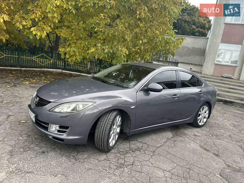 Седан Mazda 6 2008 в Волочиске