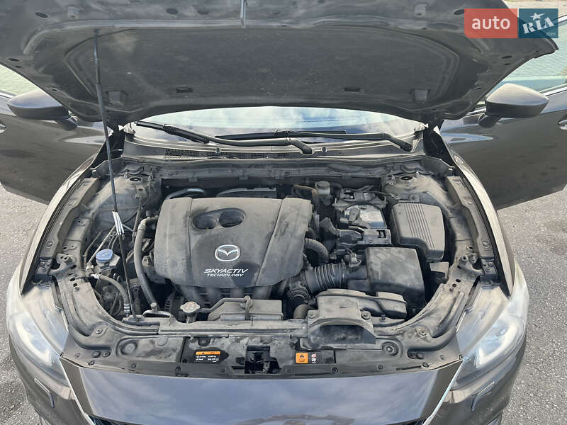 Седан Mazda 6 2015 в Запоріжжі