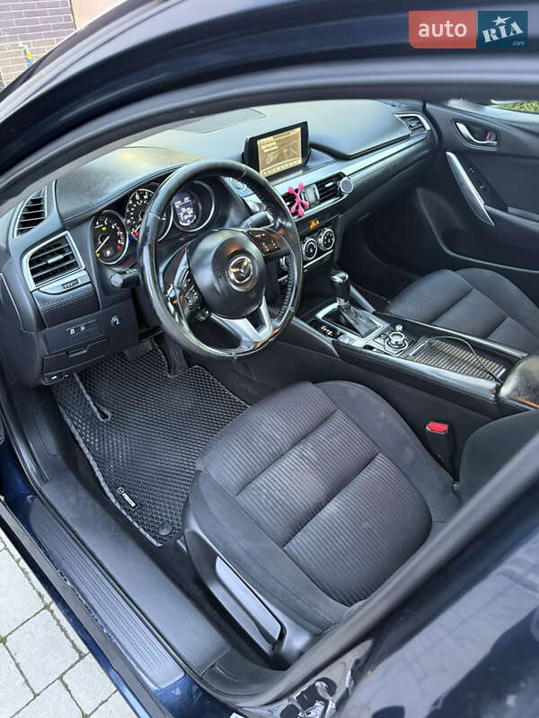 Седан Mazda 6 2015 в Львове