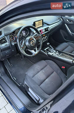 Седан Mazda 6 2015 в 