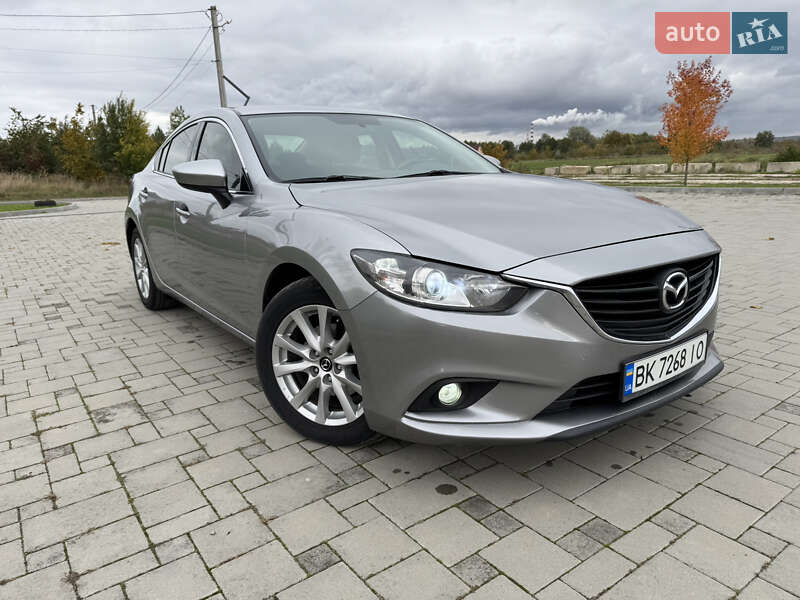 Седан Mazda 6 2014 в 