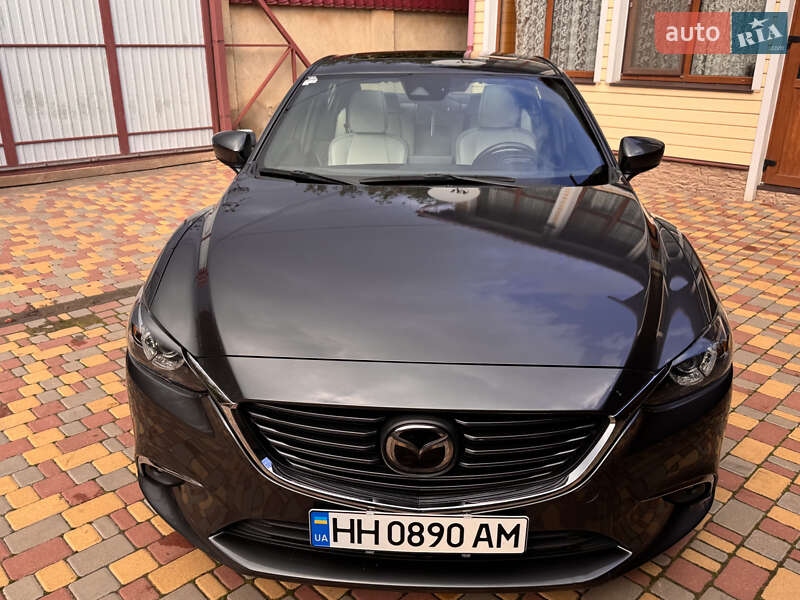 Седан Mazda 6 2017 в 