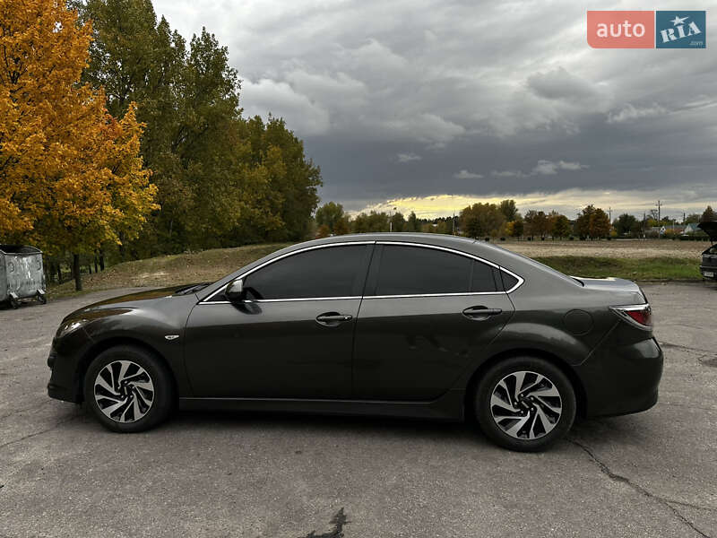 Седан Mazda 6 2010 в Горішніх Плавнях