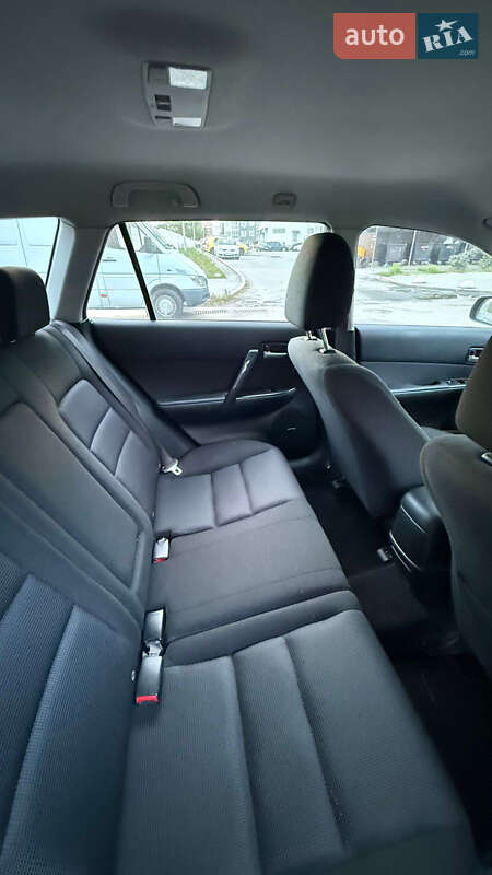 Универсал Mazda 6 2008 в Киеве
