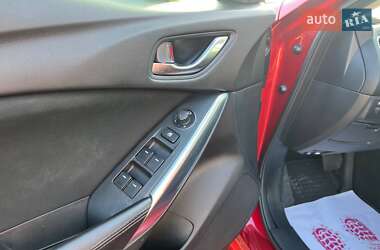 Седан Mazda 6 2014 в 