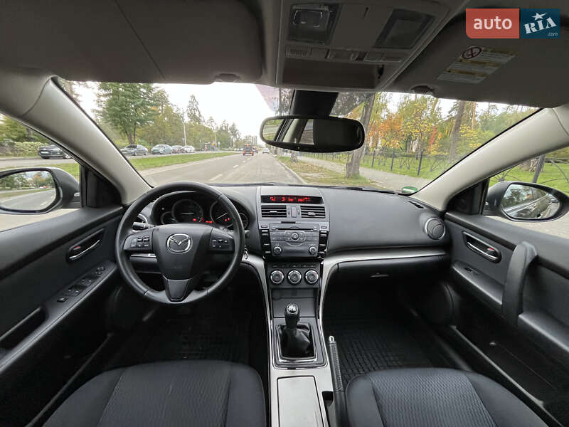 Універсал Mazda 6 2010 в Києві