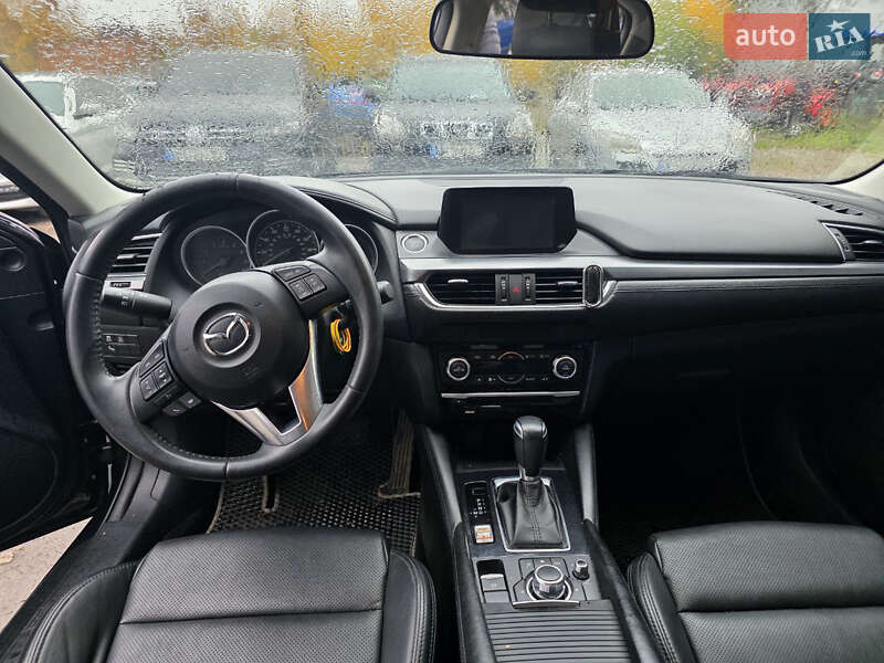 Седан Mazda 6 2016 в Шостке