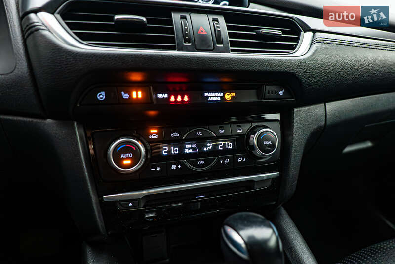 Седан Mazda 6 2017 в Киеве