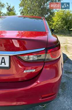 Седан Mazda 6 2015 в 