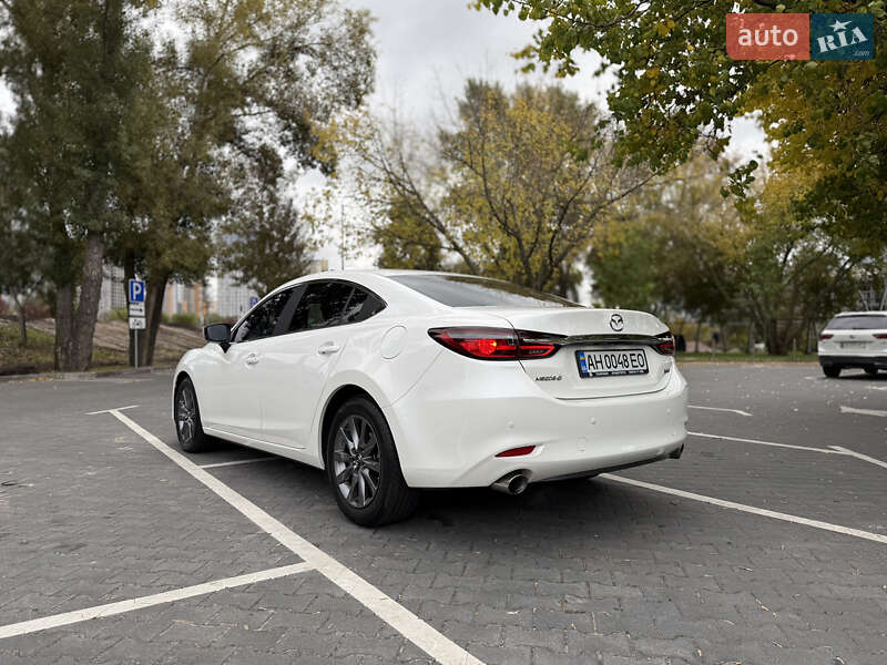 Седан Mazda 6 2018 в Киеве