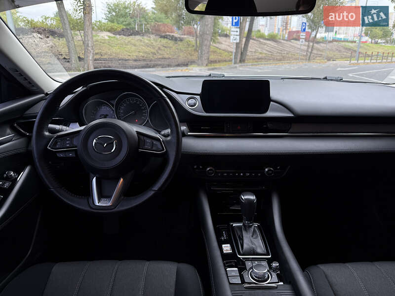 Седан Mazda 6 2018 в Киеве