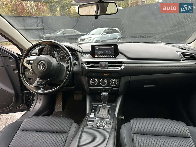 Седан Mazda 6 2015 в Нежине