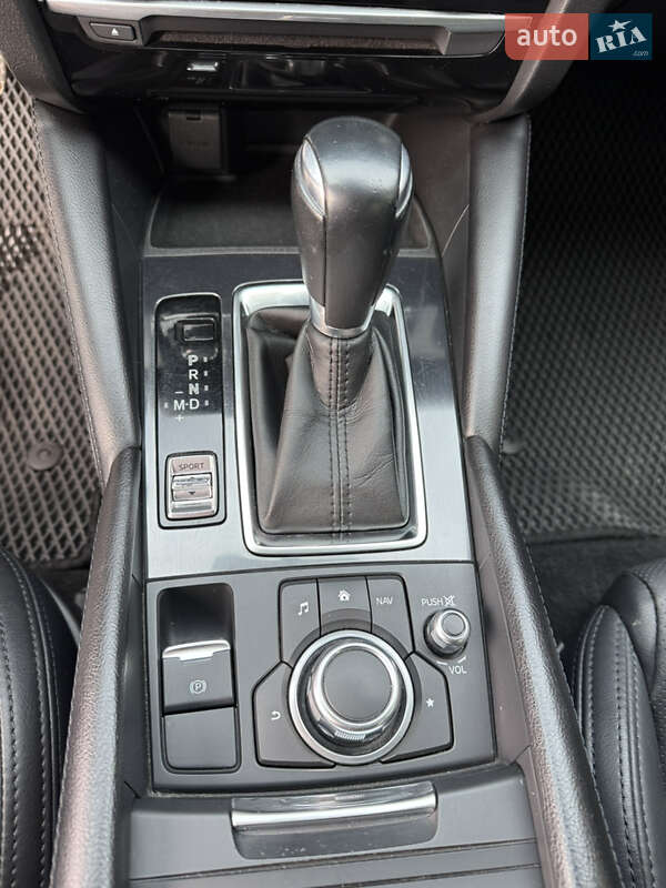 Седан Mazda 6 2016 в Киеве