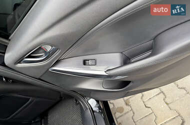 Седан Mazda 6 2016 в 