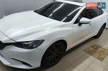 Седан Mazda 6 2015 в 
