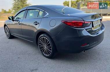 Седан Mazda 6 2016 в 