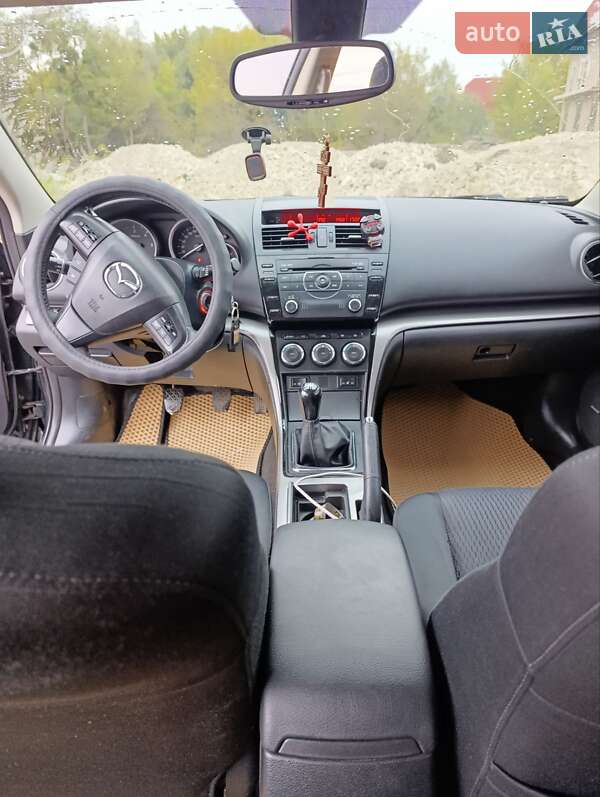 Лифтбек Mazda 6 2010 в Бродах