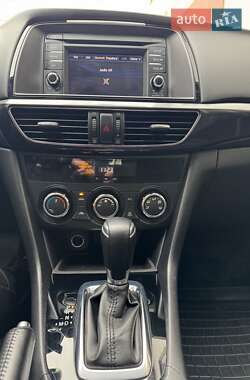 Седан Mazda 6 2015 в 