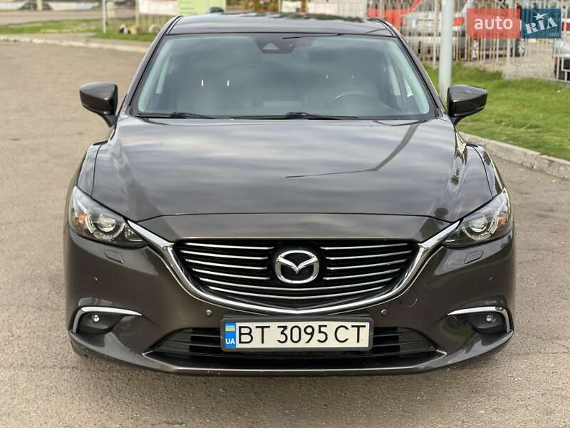 Седан Mazda 6 2016 в Николаеве