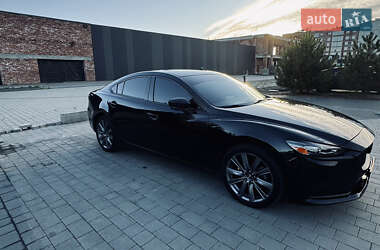 Седан Mazda 6 2018 в 
