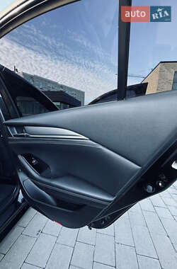 Седан Mazda 6 2018 в 