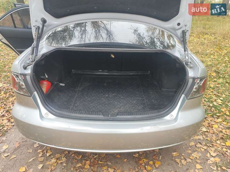 Седан Mazda 6 2005 в Миргороде