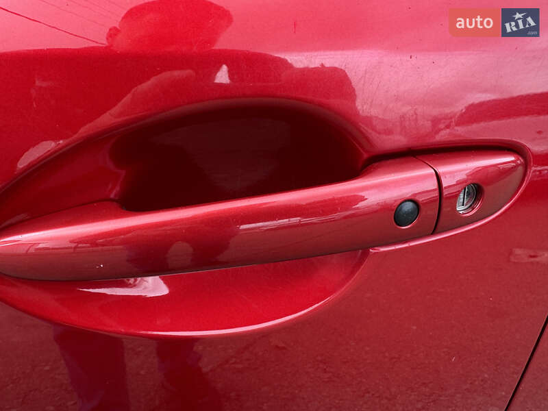 Седан Mazda 6 2013 в Киеве