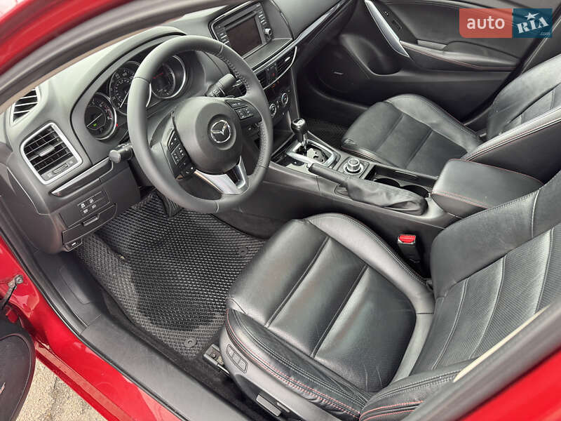 Седан Mazda 6 2013 в Киеве