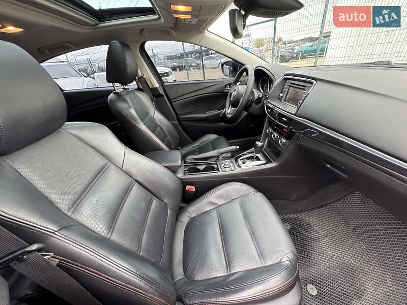 Седан Mazda 6 2013 в Киеве