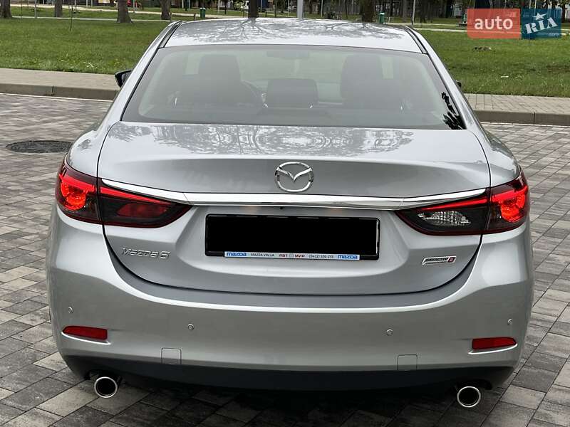 Седан Mazda 6 2016 в Мукачево