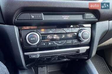 Седан Mazda 6 2016 в  фото 32 Седан Mazda 6 2016 в