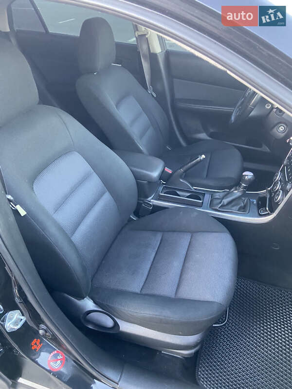 Лифтбек Mazda 6 2005 в Львове