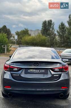 Седан Mazda 6 2012 в 