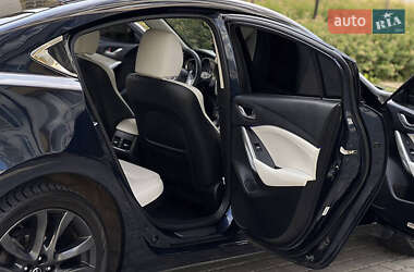 Седан Mazda 6 2016 в 