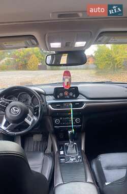 Седан Mazda 6 2016 в Обухове