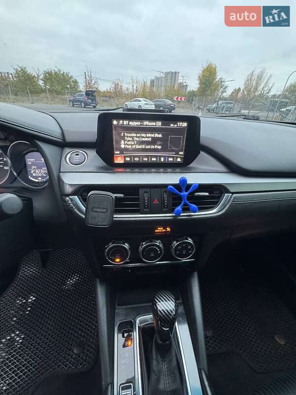 Седан Mazda 6 2015 в Киеве фото 20 Седан Mazda 6 2015 в Киеве