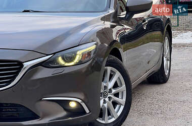 Седан Mazda 6 2016 в 