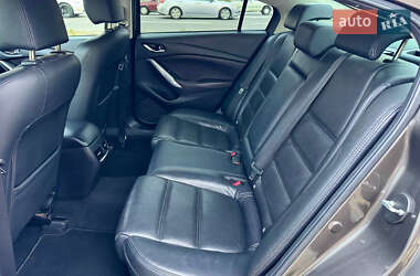 Седан Mazda 6 2016 в 