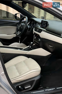 Седан Mazda 6 2017 в  фото 17 Седан Mazda 6 2017 в